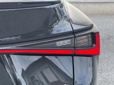 2025 Lexus IS 缩略图 32
