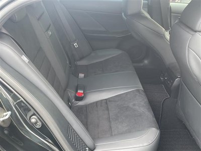 2025 Lexus IS 缩略图 24