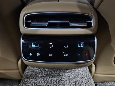 2025 Genesis G80 (RG3) thumbnail 33
