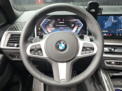 صورة مصغرة 19 لـ 2025 BMW X7