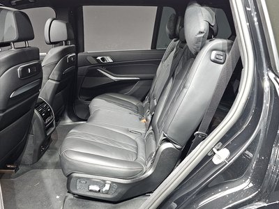 صورة مصغرة 18 لـ 2025 BMW X7