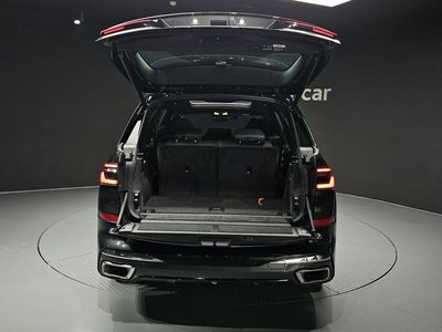 صورة مصغرة 35 لـ 2025 BMW X7