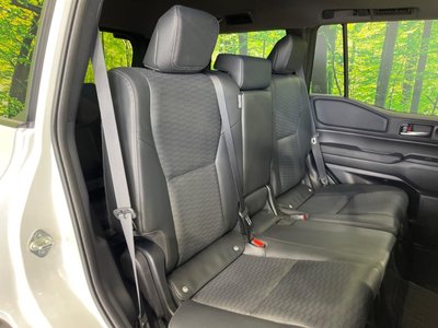 TOYOTA LAND CRUISER 250 - 9