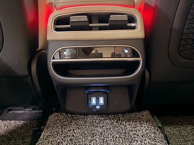 صورة مصغرة 14 لـ 2022 Genesis GV70