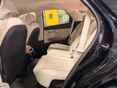 صورة مصغرة 17 لـ 2022 Genesis GV70