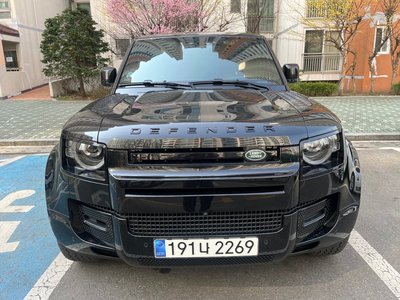 LAND ROVER DEFENDER - 7