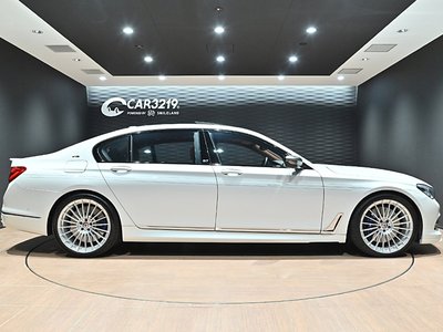 BMW 7 SERIES - 10