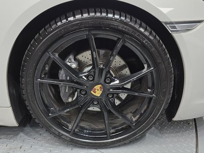 صورة 6 لـ 2018 Porsche 718