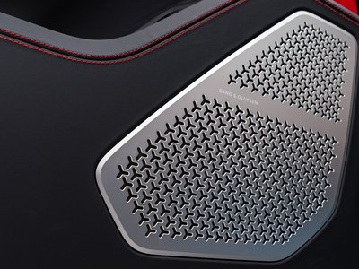 LAMBORGHINI URUS - 4