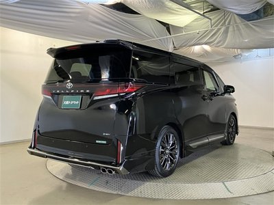 2025 Toyota VELLFIRE — фото 9