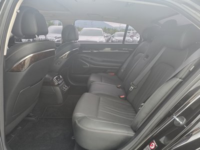 2019 Genesis G90 缩略图 12