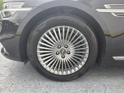 2019 Genesis G90 缩略图 19