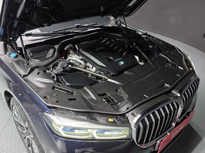 2021 BMW 7 SERIES photo 7