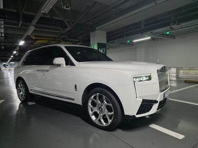 ROLLS-ROYCE CULLINAN - 8