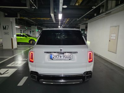 ROLLS-ROYCE CULLINAN - 3