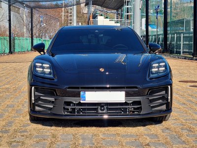PORSCHE PANAMERA - 6