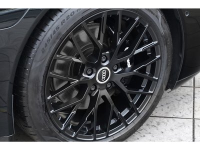 AUDI E-TRON GT QUATTRO - 9