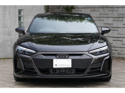 AUDI E-TRON GT QUATTRO - 7