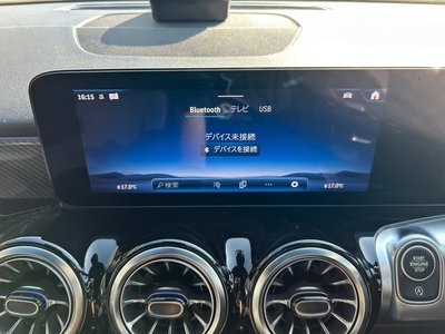 2025 Mercedes-BENZ GLB thumbnail 49