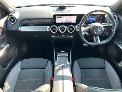 2025 Mercedes-BENZ GLB photo 5