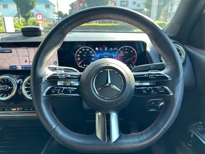2025 Mercedes-BENZ GLB thumbnail 41