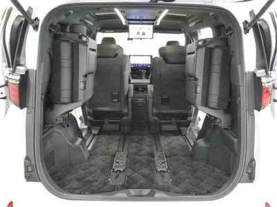 2024 Toyota ALPHARD 缩略图 34