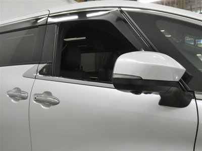2024 Toyota ALPHARD — фото 8