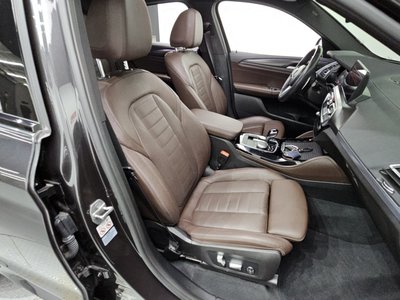 2023 BMW X4 thumbnail 16