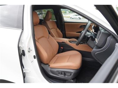 2023 Toyota CROWN SPORT 缩略图 32