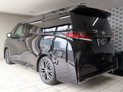 TOYOTA VELLFIRE - 2