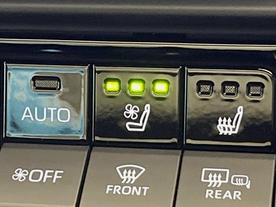 2023 Toyota CROWN SPORT 照片 9
