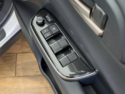 صورة مصغرة 45 لـ 2023 Toyota CROWN SPORT