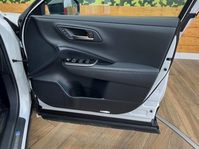 صورة مصغرة 28 لـ 2023 Toyota CROWN SPORT