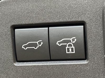 صورة مصغرة 38 لـ 2023 Toyota CROWN SPORT