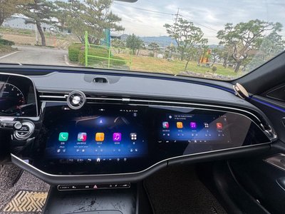 MERCEDES-BENZ E-CLASS - 8