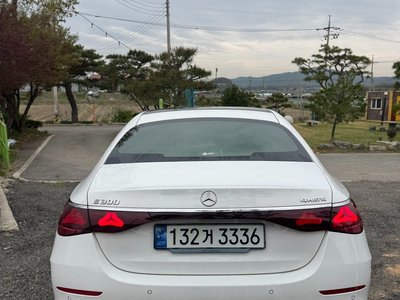 MERCEDES-BENZ E-CLASS - 2