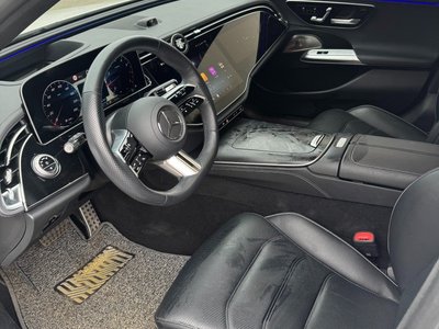 MERCEDES-BENZ E-CLASS - 6