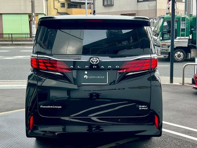 TOYOTA ALPHARD - 8