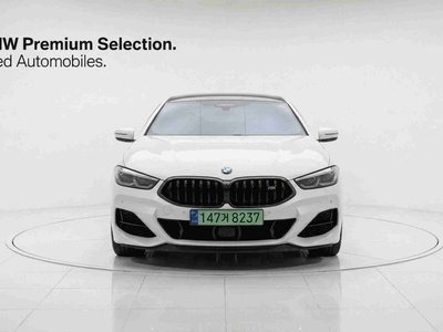 BMW 8 SERIES - 1