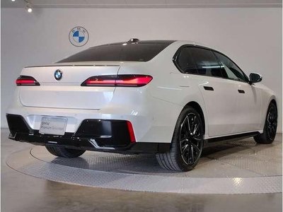 صورة 2 لـ 2025 BMW 7 SERIES
