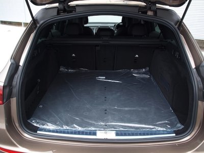 صورة مصغرة 35 لـ 2025 Mercedes-BENZ E-CLASS