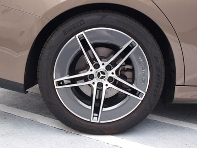 صورة مصغرة 39 لـ 2025 Mercedes-BENZ E-CLASS