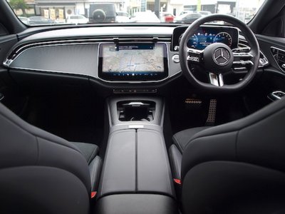 صورة مصغرة 29 لـ 2025 Mercedes-BENZ E-CLASS