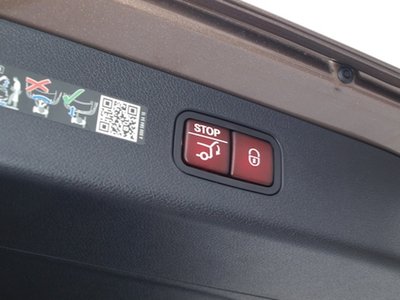 صورة مصغرة 37 لـ 2025 Mercedes-BENZ E-CLASS