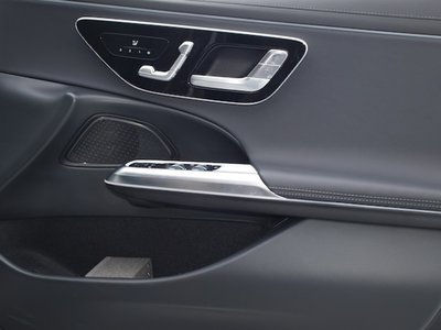 صورة مصغرة 13 لـ 2025 Mercedes-BENZ E-CLASS