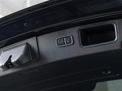2016 Porsche MACAN 缩略图 23
