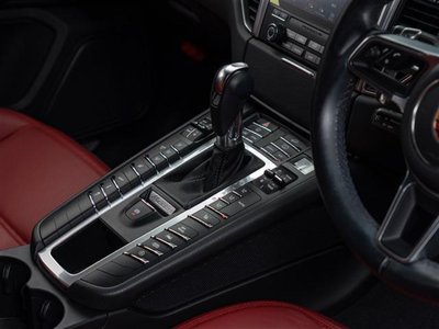 2016 Porsche MACAN 缩略图 12