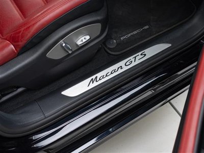 2016 Porsche MACAN 照片 10