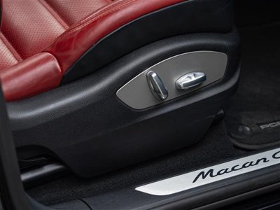 2016 Porsche MACAN 缩略图 11