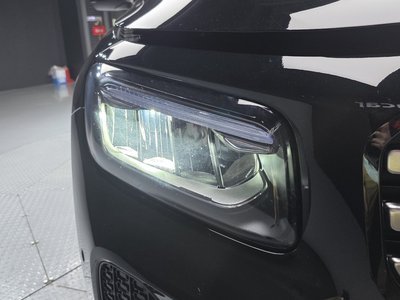 MERCEDES-BENZ GLB - 9